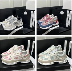 Designer Running Shoes Women Fashion Sneakers Leisure Sports Shoes Classic Running Shoes Urban Outdoor Sports