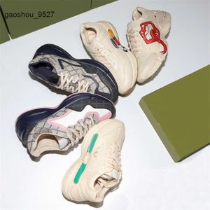 レディースGglies Shoe DesignerスニーカーSneakersSVI02 Rhyton Casuare Platform Shoes Beige Men Dad Trainers Luxury Chaussures