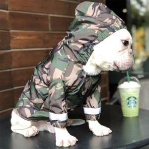 ペットドッグレインコート衣服大きな犬の迷彩防水服雨の犬レインコート屋外衣装フレンチ229d