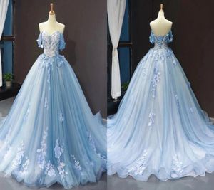 Elegancka niebieska niebieska 3D kwiaty kwiatowe suknia balowa quinceanera sukienki z ramion prawdziwy pazolowy gorset z tyłu koronkowy aplikacja PROM4826476