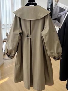 Новый модный песок * RO Mid Dely Dlenge Trench Trench для женщин весной и осенью имеет уникальный и ленивый дизайн