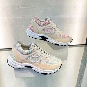 Scarpe da basket di alta qualità firmate sneaker da donna pelle di pecora scarpa casual escursione estiva nero bianco rosa verde corsa da viaggio all'aperto allenatore di tennis confezione regalo da donna