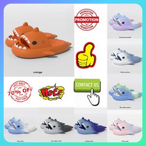 Designer Casual Platform Shark Slides tofflor Män Kvinna Anti Rainbow Fashion Slip Wear-Resistent Light Weight Breath1ble Low Cut Super Super Sandaler Gai