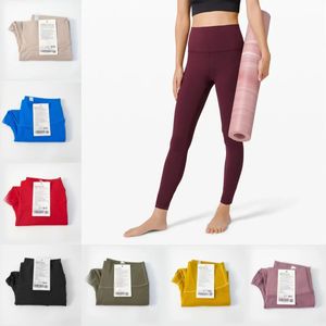 Senza soluzione di continuità Lu Abbigliamento Donna Scrunch Vita nuda Leggings Running Fiess Palestra Stretto Alta elasticità Ragazza Yoga Legging Yoga 41970 s 22127