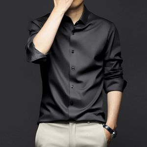 Camisa masculina de manga comprida, cor sólida, drapeado sedoso, slimfit, vestido superior muscular, sem passar roupa, elástico 240307