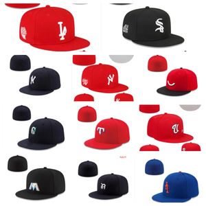 Cappelli aderenti Snapbacks da baseball Cappello piatto aderente Logo di tutte le squadre Cappellini da basket ricamati regolabili Sport all'aria aperta Berretti da pescatore Hip Hop Maglia Vendita cappelli aderenti