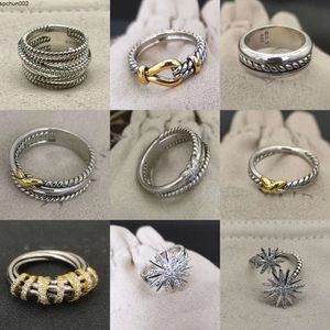 Dy Twisted Ring Pearl Head x Series Luxuriöser Designerschmuck mit exquisiten Perlen für Freundinnen und Liebhaber, ideales Hochzeitsband-Zubehör U8ck