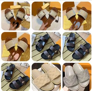 الصيف DESINGER WOMENS SLIPPERS أبيض أسود وردي شبكة مطرزة بياض بيج بيج خشبي شريحة بغل شريحة الشريحة لوي فاخرة شاطئ منصة النعال