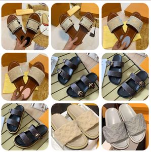 الصيف DESINGER WOMENS SLIPPERS أبيض أسود وردي شبكة مطرزة بياض بيج بيج خشبي شريحة بغل شريحة الشريحة لوي فاخرة الشاطئ منصة النعال