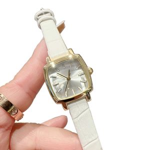 Vintage luksusowe wrażenie damskiego zegarek skórzany pasek designerski kobiety zegarki złoty kwadrat 28 mm zegarki na damskie świąteczne Walentynki Dzień Matki prezentuje wysokiej jakości wysokiej jakości