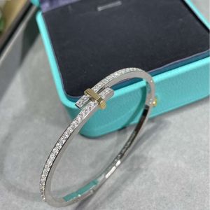 Tiffanybracelet Heart Tiffanyjewelry Designer مسمار سحر الفضة سوار النساء الدقة عالية الجودة عالي الجودة سوار حافة الحافة