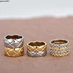 Original S925 Sterling Silver Diamond Band Rings for Women Luxury Shining Crystal Stone Designer Ring Wedding Jewelry No Box Anniversary Gift