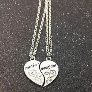 Newly arrived mother daughter necklace jewelry zinc alloy best friend necklace wholesale for women 240313