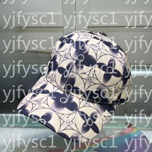 Fashion Baseball Men's and Women's Travel Curved Brim Duck Letter Embroidery Tongue Cap Outdoor Leisure Sunshade Hat Ball Caps E-17