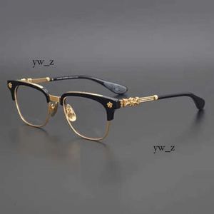 Moda Ch Cruz Óculos de Sol Quadros Designer Coração Homens Óculos Pure Titanium Gold Óculos Placa Miopia Chromes Mulheres Marca Chromes Óculos de Sol de Mulheres Óculos 8799