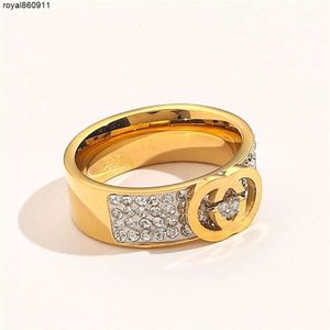 Band Rings Classic Luxury Jewelry Designer Women Love Wedding Supplies Diamond Gold Plated Stainless Steel Ring Fine