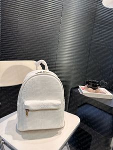 Designer Backpack Women's Genuine Leather Wallet Clip Quilted Leather Duma Mini Handbag Wallet Fashion Diagonal Straddle Bag Backpack