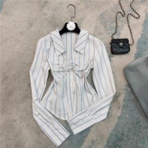 Blusas femininas Prepomp 2024 Coleção de outono de manga longa Turn Down Collar Petal Applique Blue White Striped Shirt Slim Women GL174