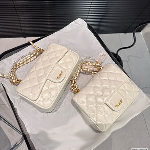 Woc Pearl Chain Bag Fashion damskie torba na ramię skórzana Diamond Gold Hardware Metal Bluckle Luksusowa torebka Crossbody Bag worka pod pachami makijaż sacoche portfel 17 20 cm