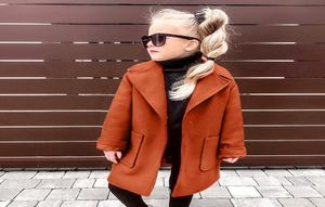 Whole INS Пальто для маленьких девочек Хлопковые зимние карманы Стильная модная верхняя одежда Осенние передние карманы5321255