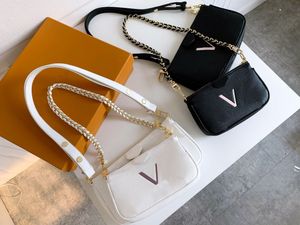 Trendige Luxus-Mini-Geschenktasche mit mehreren Taschen und Schultern 2023 Lieblings-3-teilige Handtasche der Damen AAA HHH5777