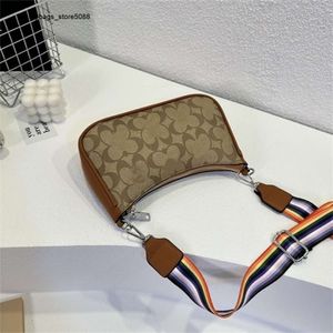 Cheap Wholesale 50% Off New Designer Handbags Popular Bag Womens New Red Underarm Printed Shoulder This Year