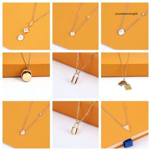 Designer jewelry necklaces women silver pendent mens necklace womens pendants necklaces ladies chains luxury jewlery girlfriend accessories wholesale L2