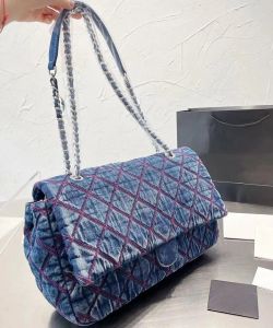 Kvinnors axelväska designer denim klaff broderad shoppingväska silver kedja crossbody handväska lyxiga damer brev stora kapacitet handväskor -24