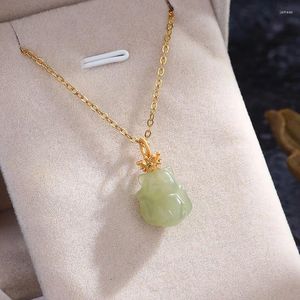 Pendant Necklaces Hetian Gray Jade Necklace Plated 18K Gold Inlaid With Clear Water Cute Nine Tail For Girlfriend