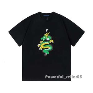 24ss Primavera Verão Europa Paris Dragão Impressão Skate Tee Mens Mulheres T-shirt Carta Impressa Moda Homem T-shirt Top Quality Algodão Casual Tees Manga Curta 2132