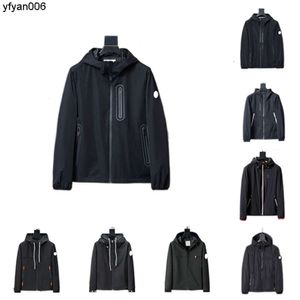 Classic Men Luxury Brand Windbreaker Designer Jacket Size Windbreaker Coat