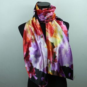 9STYLES Sciarpe di fiori di giglio rosso lavanda nero Moda donna Raso Pittura a olio Scialle lungo Sciarpa di seta da spiaggia 160X50 cm S239J