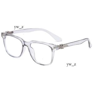 Designer Ch Cross Brillengestell Chromees Hearts Markensonnenbrille für Männer Frauen Trendy Round Face Eye Männlicher Schutz Luxus Brillengestelle Chromees Heart 8076