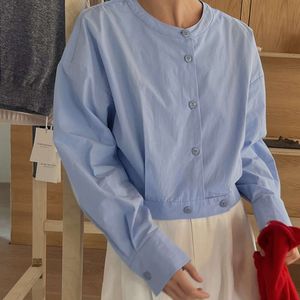 French Round Simplified Neck Short Shirt för kvinnor i början av våren 2024, Ny Loose Four Eye Button Casual Top Trend 40150 Style
