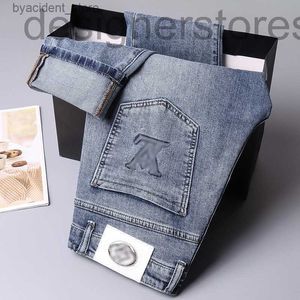 Designer di jeans maschili maschili da uomo ricamato a jeans da uomo primaverili di tendenza pantaloni sottili p9qs 11s2 l240313