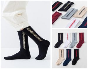 Hip Hop New Men Women Calabasas Socks Mężczyznę Happy Socks Meas HARAJUKU PALTETINY Streetwear Casual Crew Socks8790250