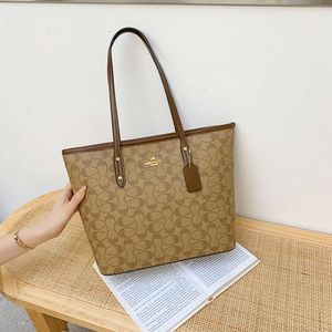 Shop Fabrik Großhandel Chaopai Tasche Damen Neue Koujia Reißverschluss Tote Große Kapazität Gedruckt Einkaufen Eine Schulter Unterarm Handheld