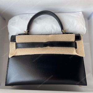 10a designer väskor 19 cm mini crossbody väska axel väska messenger väska låda äkta läder blixtlås spänne lyxväska högkvalitativa svarta väskor för kvinnors presentförpackning