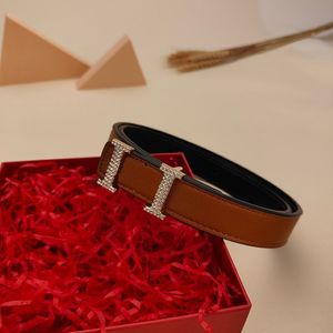 Designer Belts For Womens Mens Genuine Leather Belt Classic Fashion Couple Belts Gold Letter Diamond Buckle Waistband Cintura 22122187