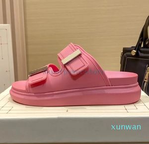 Più recenti designer sandals in gomma ibrida sandali da donna scarpe da donna bianca rosa tè rosa corallo slipisti di lusso piattaforma estiva sneaker da donna
