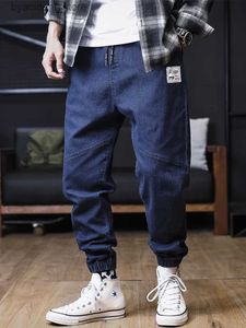 Calças de brim masculinas plus size calças de brim soltas corredores streetwear harem calças de carga calças de brim de comprimento de tornozelo l240313