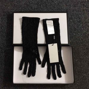 Sexy Mesh-Spitze-Handschuhe, bestickte Buchstaben-Fäustlinge mit Geschenkbox, Damen-Alphabet-Stickerei-Handschuh2154