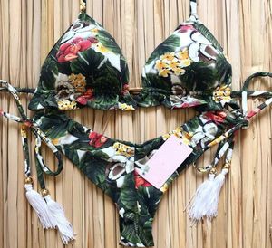 Sexig bikinis 2020 Kvinnor Baddräkt Bandage Halter Beach Wear Bathing Suits Tryck upp badkläder Kvinnlig brasiliansk bikini Set9394345