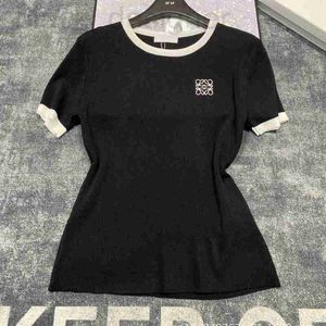 Kvinnors stickor Tees Designer 24 Early Autumn New Niche Design Trendy Brand Letter Brodery Fashionable Mortile Knit Top 61n3