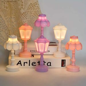 Lampy stołowe Lampa LED Flower Art Deco - Nocne światło zasilane baterią do sypialni salon i dekoracyjny prezent