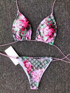 Projektantki stroju kąpielowego Kobiety w stylu stringi vintage mikro pokrywka dla kobiet bikini zestawy kąpielowe drukowane kostiury kąpielowe letnie plaż