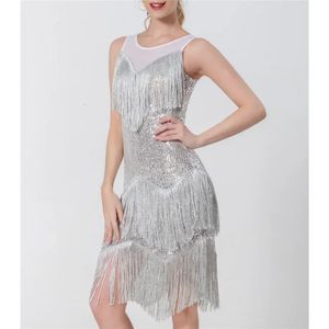 Profesjonalne cekiny Glitter Ryczące Tassel Latin Dance Dress Woman Dancing Outfit Rumba Cha Tango Samba Stage Dancear 240313