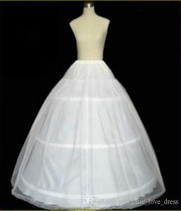 Brudpetticoat för bröllop som säljer vit tre bågar hög kvalitet i stock bollklänning mode ben ny ankomst A099399256