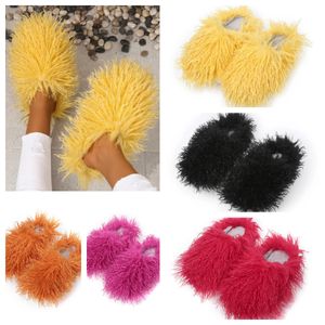 Sandals Hot Selling Fur Slipper Mule Woman Daily Wears Fur Shoes White pink Black browns Metal Casual Flats Shoe Trainer Sneaker GAI soft