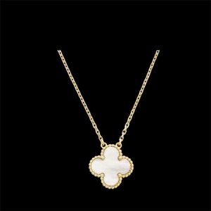 Designer Clover Necklace Fashion Flowers Four-leaf Clover Cleef Womens Luxury Designer Necklaces Jewelry NUU8